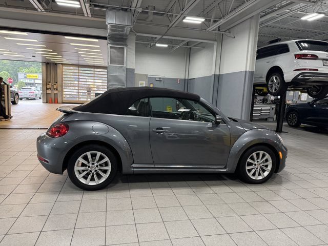 Used 2019 Volkswagen Beetle 2.0T SE FWD image 35