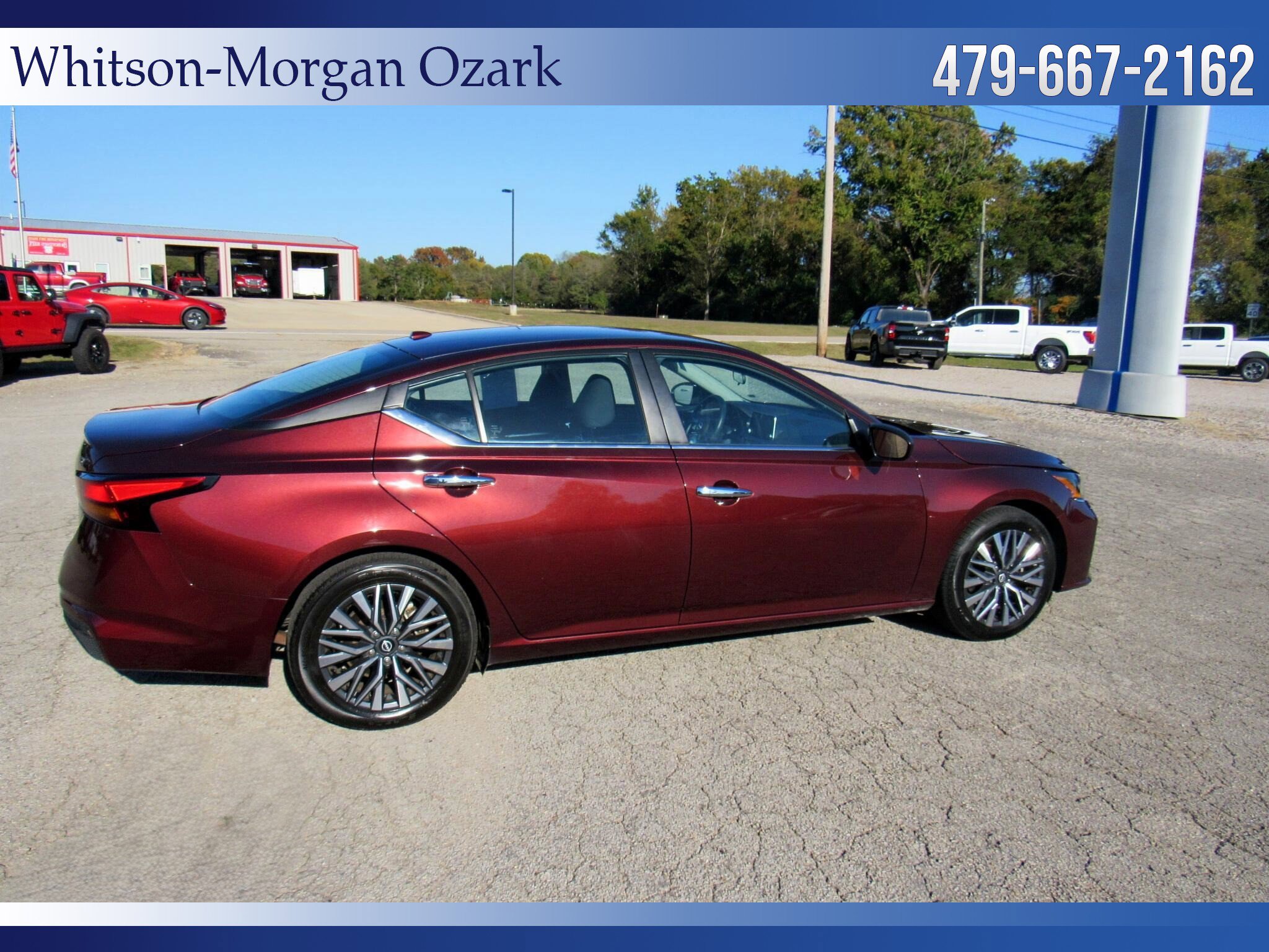 Used 2024 Nissan Altima 2.5 SV image 13