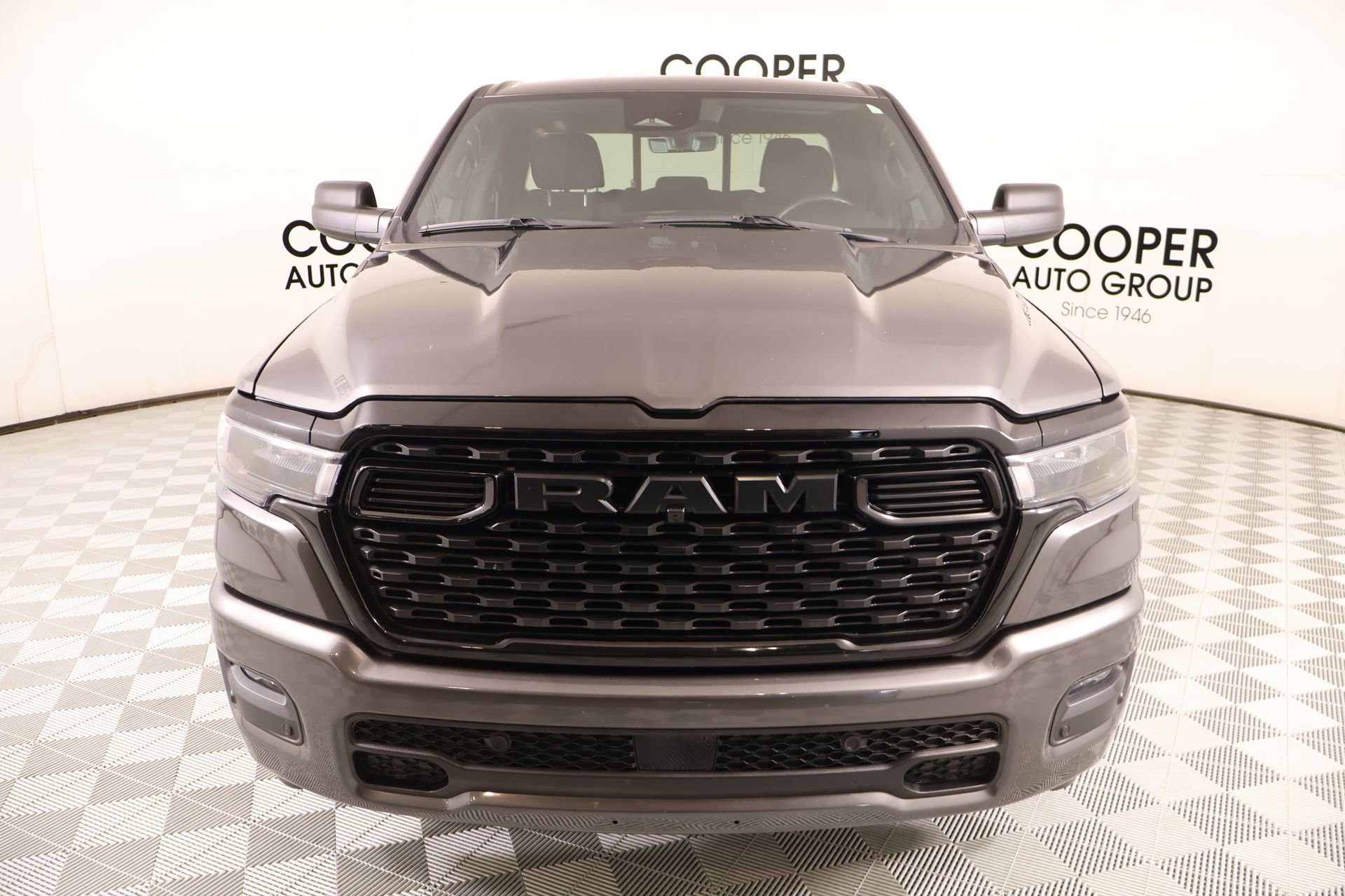 Used 2025 RAM 1500 Tradesman w/ Night Edition RWD image 8