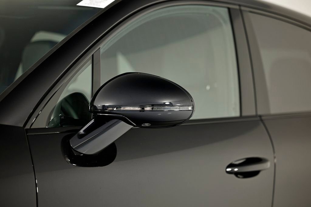 New 2026 Porsche Macan GTS image 10