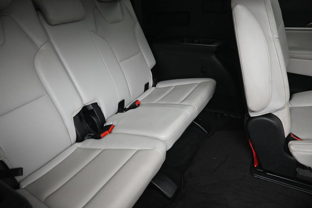 Used 2023 Kia Telluride S w/ S Sunroof Package FWD image 9