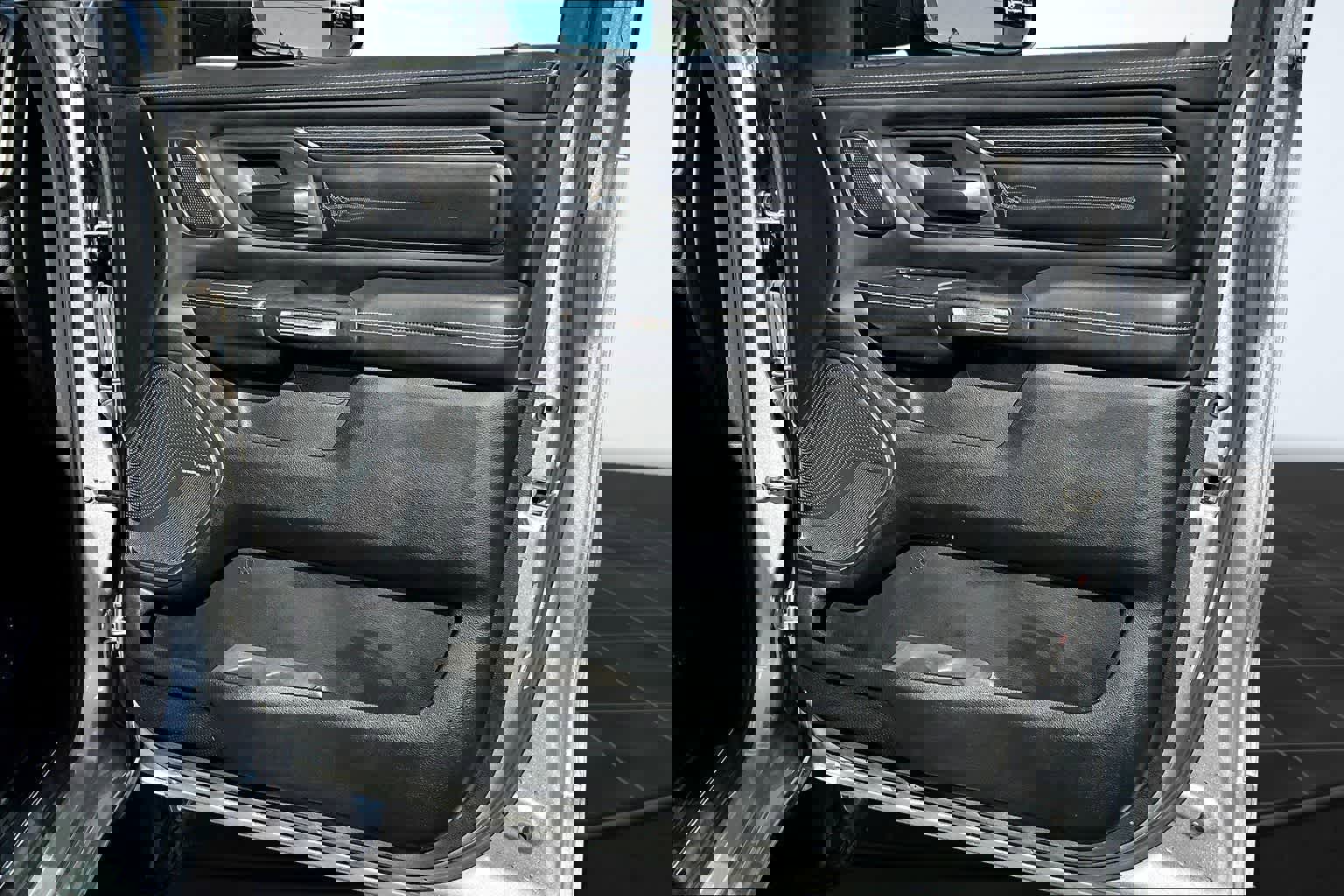 Used 2019 RAM 1500 Limited image 29