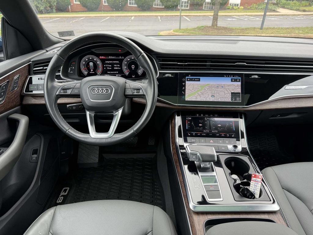 Used 2022 Audi Q8 Premium Plus w/ Premium Plus Package AWD/4WD image 8