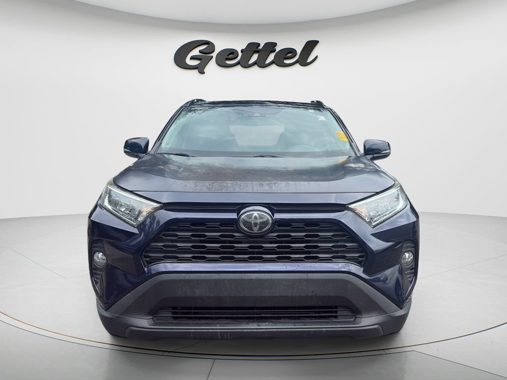 Used 2020 Toyota RAV4 XLE Premium AWD/4WD image 2
