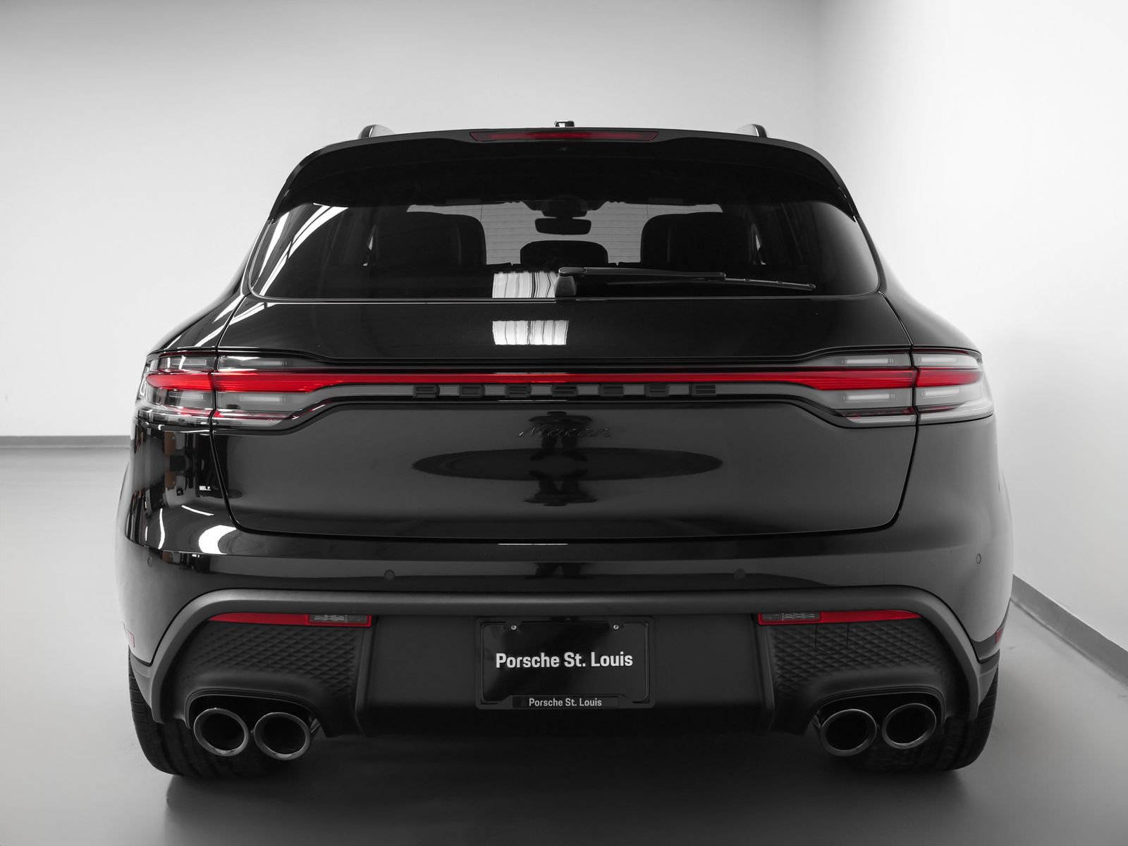 New 2026 Porsche Macan AWD/4WD image 11