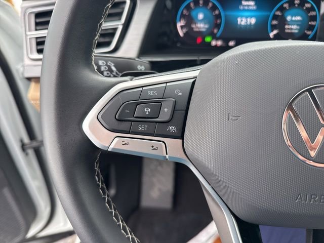 Used 2024 Volkswagen Atlas Cross Sport SE image 12