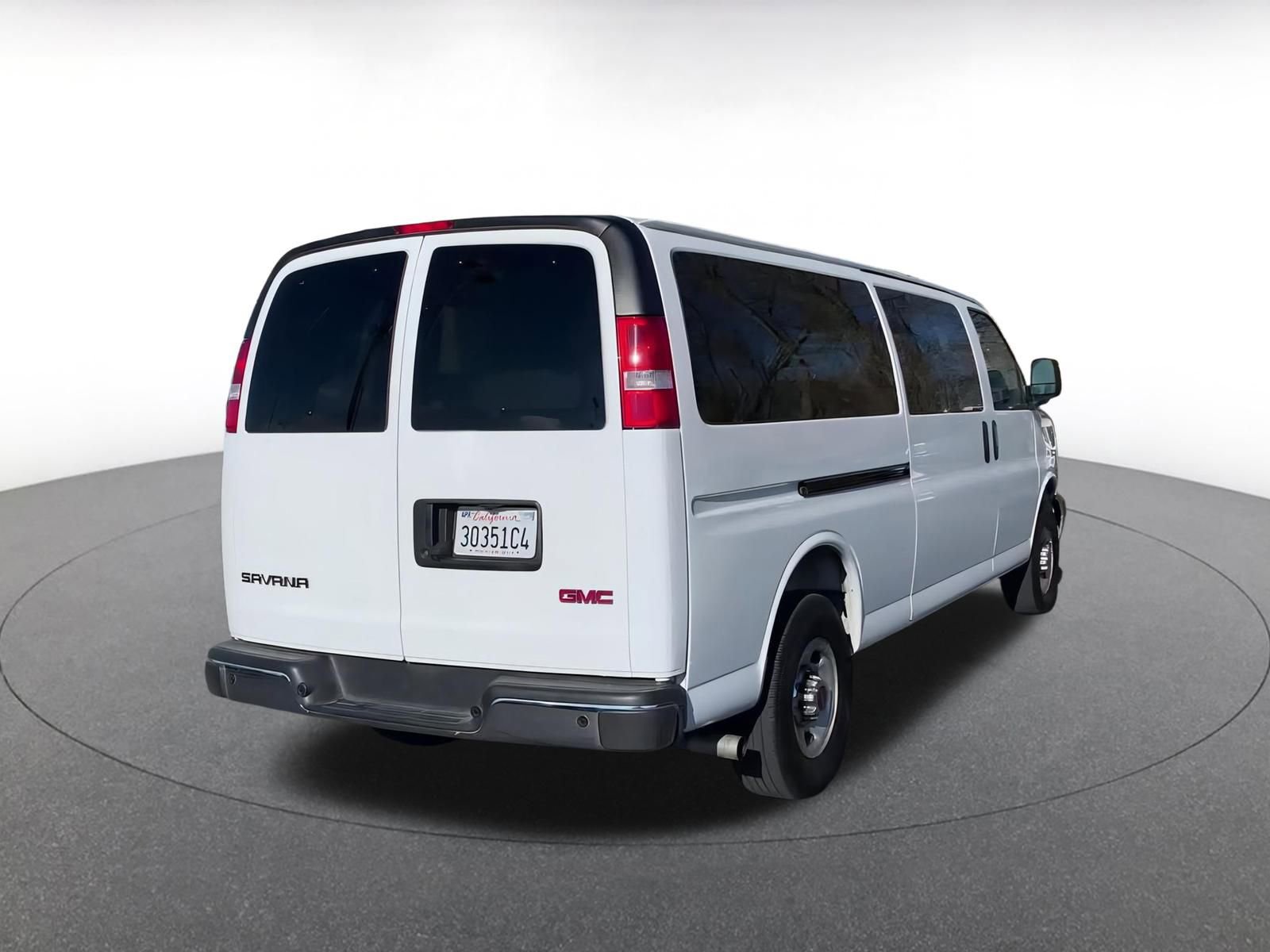 Used 2025 GMC Savana 3500 LT w/ LT Preferred Equipment Group image 14