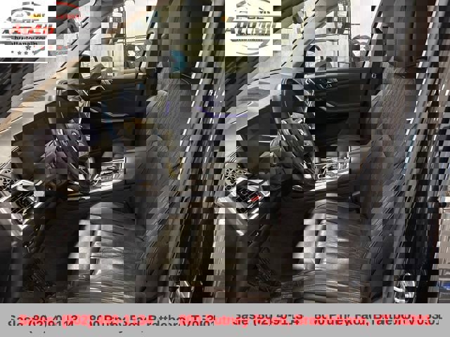 Used 2024 BMW X7 xDrive40i w/ Climate Comfort Package image 10