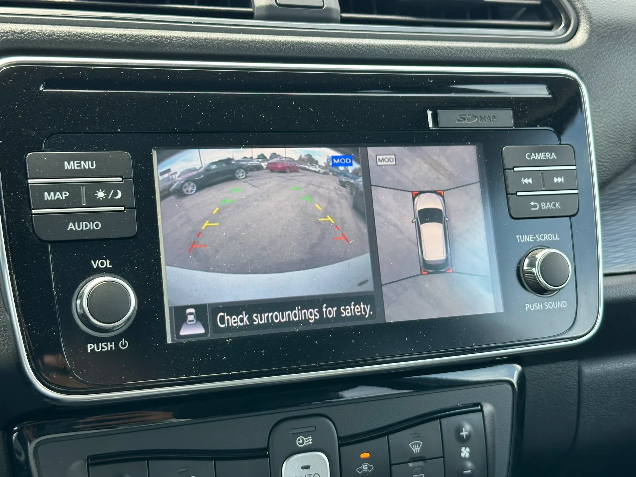 Used 2018 Nissan Leaf SL w/ SL Technology Package FWD image 38