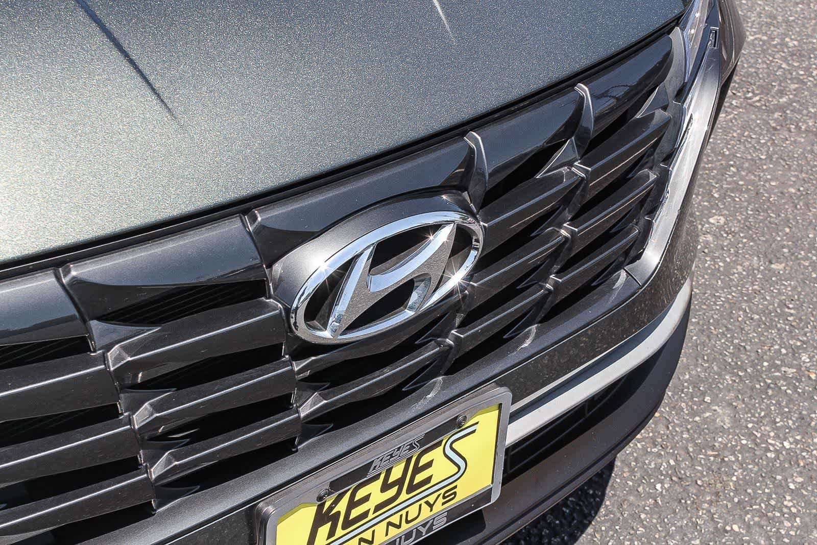Certified 2023 Hyundai Tucson SEL FWD image 16