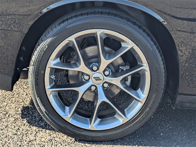 Used 2022 Dodge Challenger GT image 9