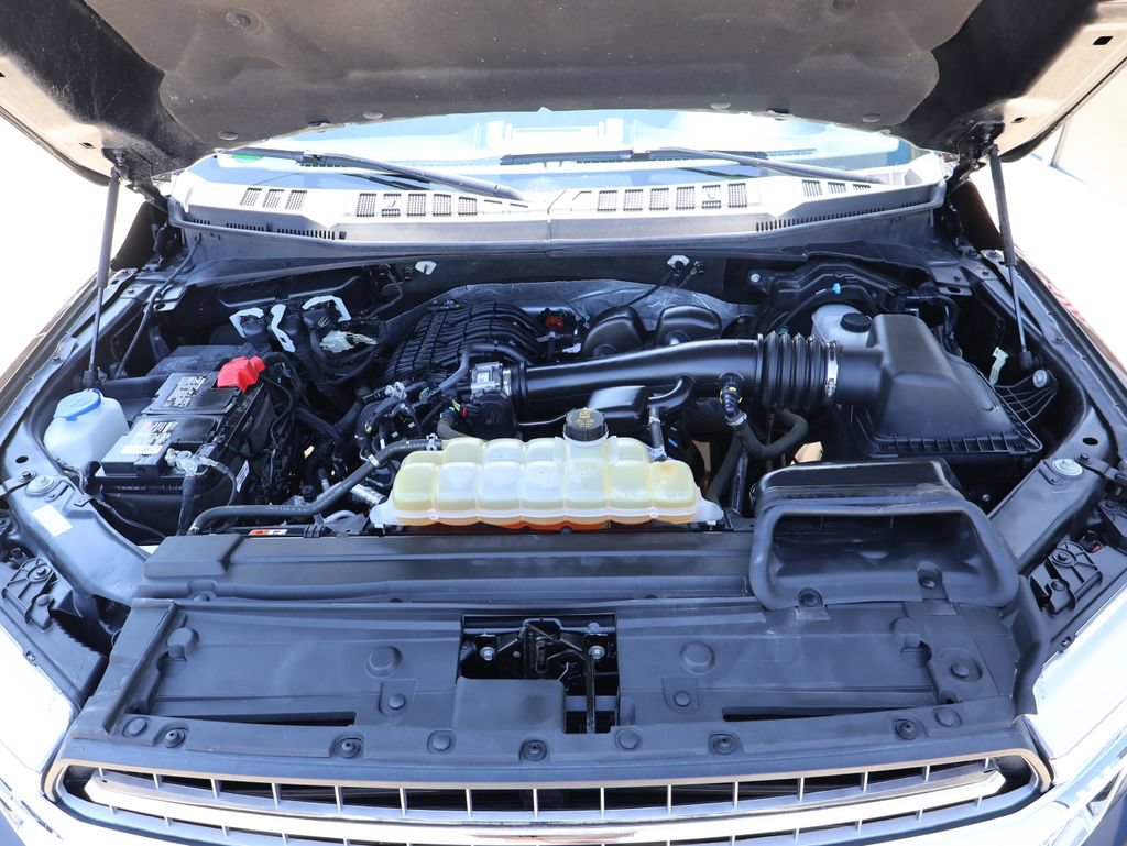 Used 2019 Ford F150 XLT w/ Equipment Group 302A Luxury AWD/4WD image 17
