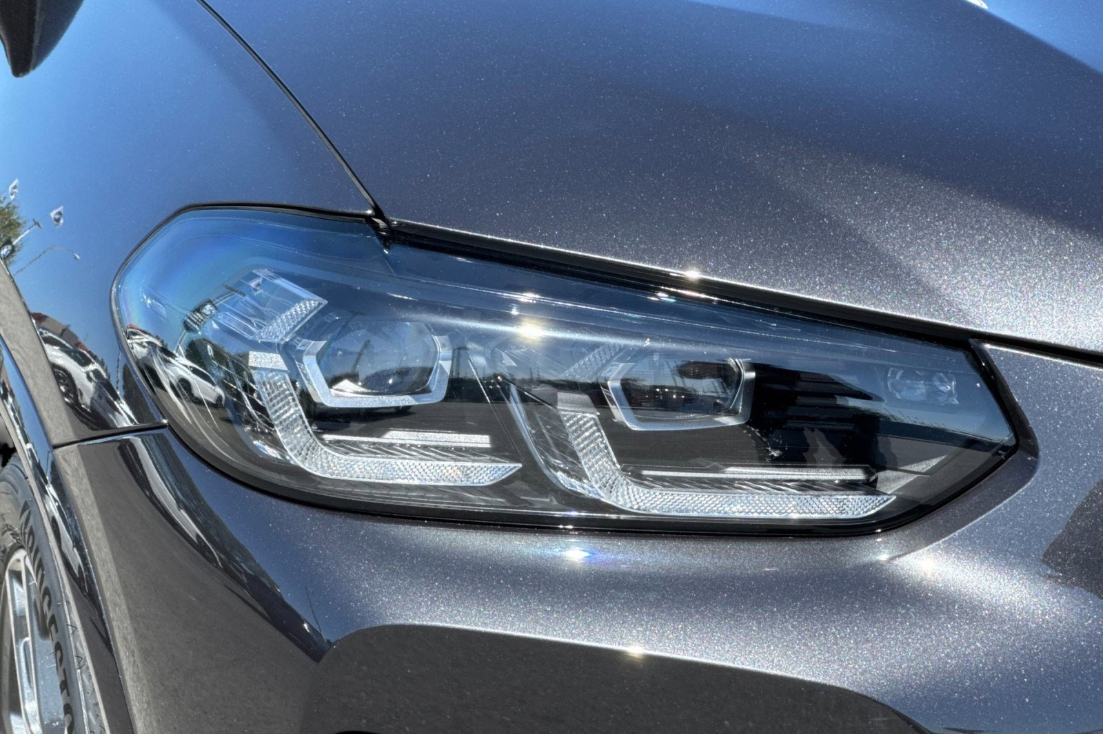 Used 2023 BMW X4 M40i w/ Premium Package image 10