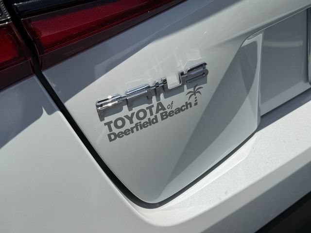 Used 2021 Toyota Prius L Eco FWD image 15