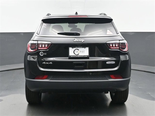 New 2025 Jeep Compass Latitude w/ Sun & Sound Group image 5