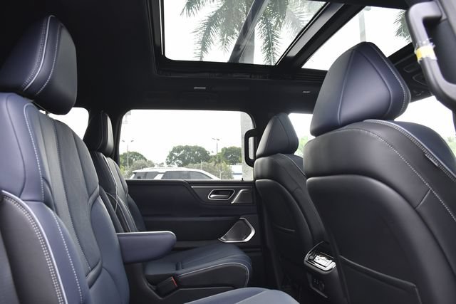 New 2026 INFINITI QX80 4WD w/ Sport Exterior Package image 31