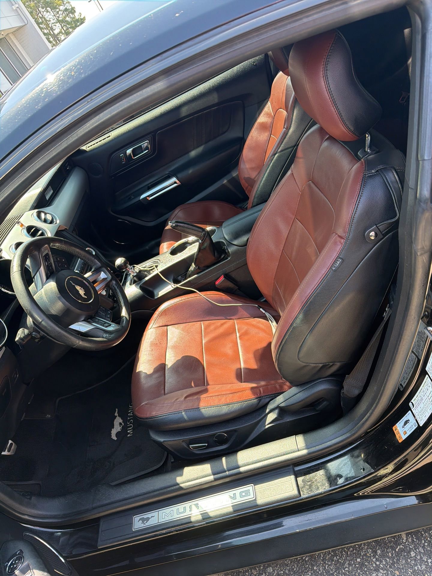 Used 2015 Ford Mustang GT Premium RWD image 5