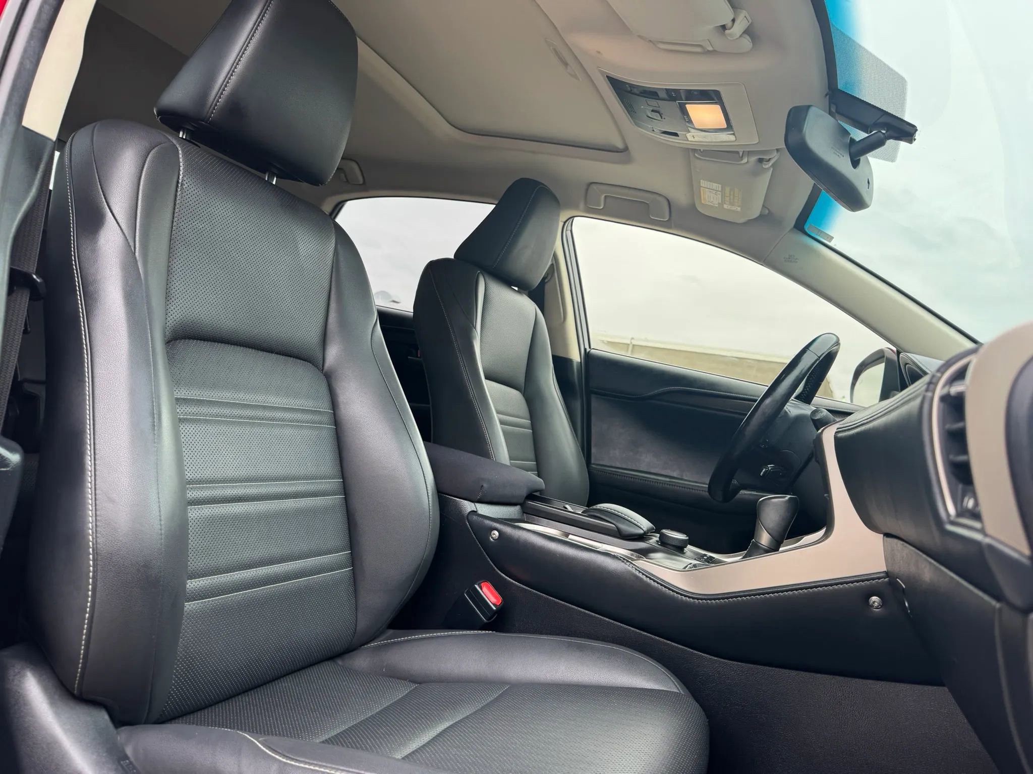 Used 2015 Lexus NX 200t FWD w/ Premium Package image 24