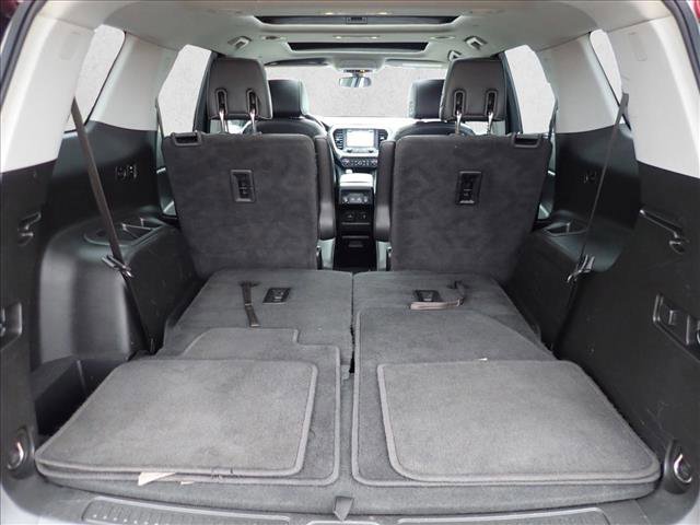 Used 2019 GMC Acadia SLT w/ LPO, Cargo Package image 8