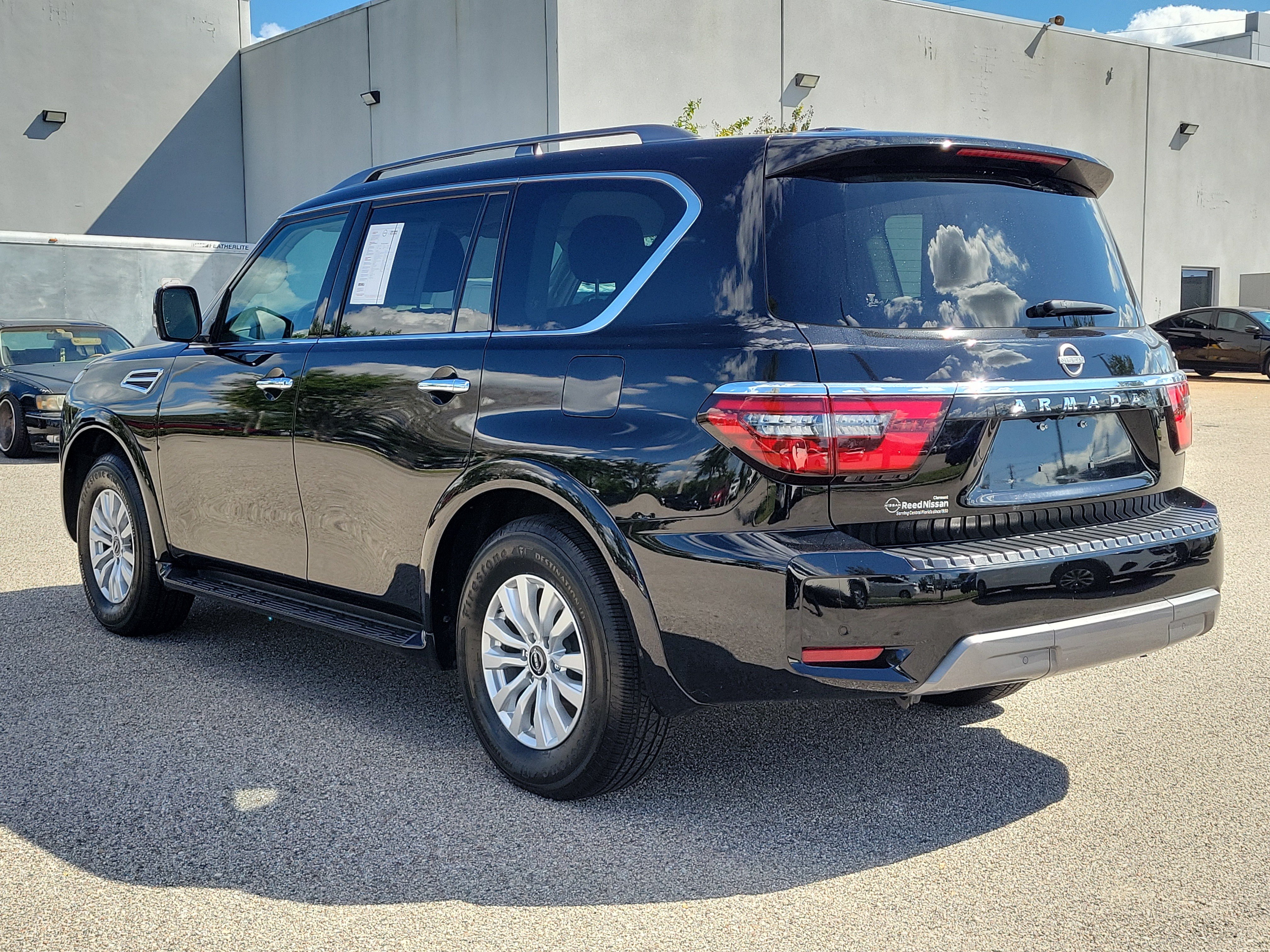 Certified 2023 Nissan Armada SV w/ Cargo Package RWD image 7
