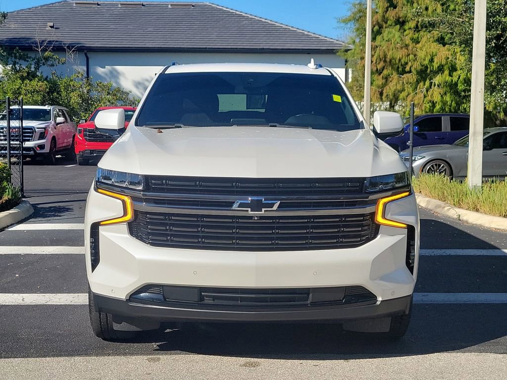 Certified 2022 Chevrolet Suburban RST w/ Sport Performance Package image 8