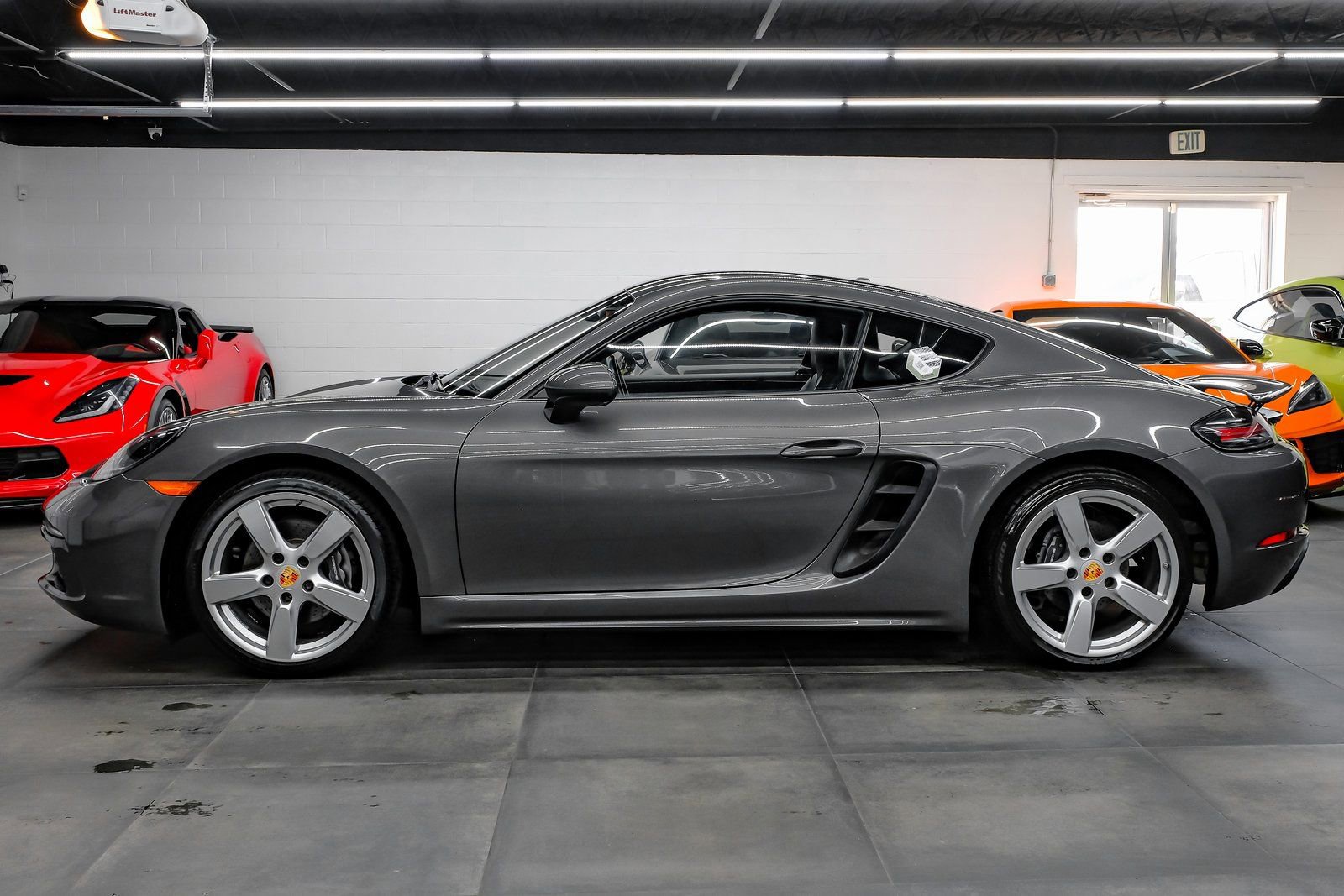 Used 2022 Porsche 718 Cayman image 18