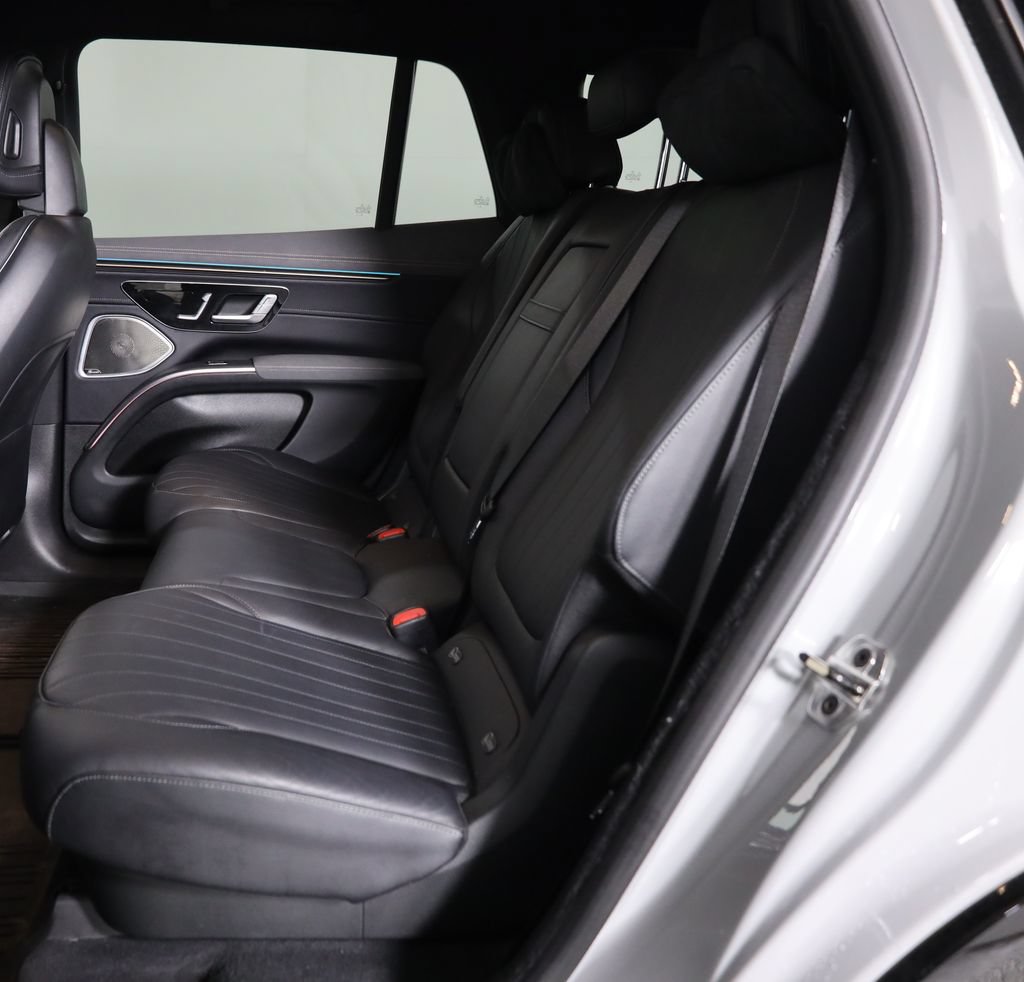 Used 2023 Mercedes-Benz EQS 580 4MATIC SUV image 47