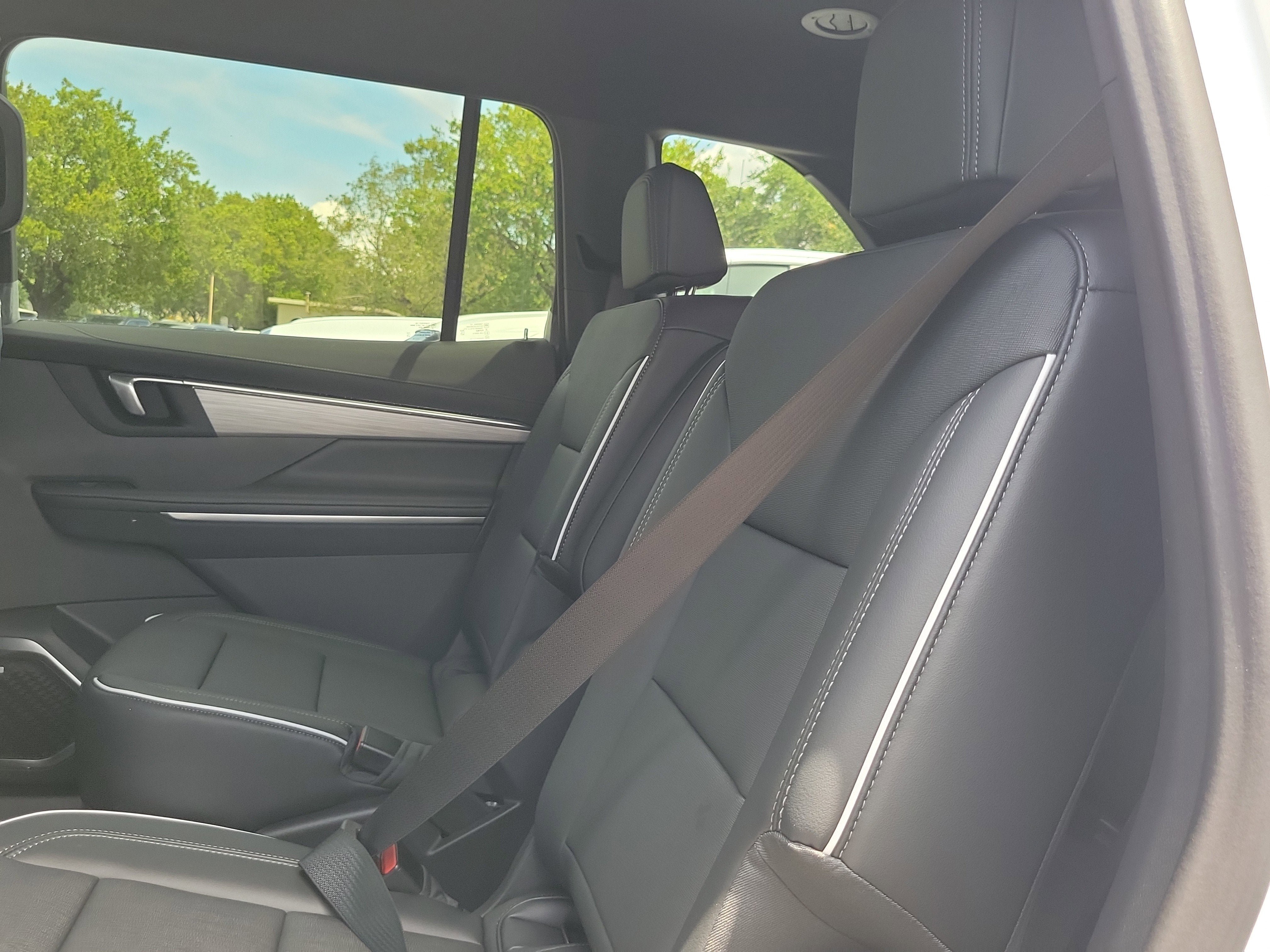 New 2026 Buick Enclave Preferred w/ Power Package FWD image 6