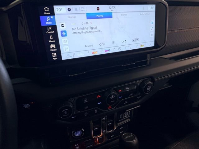 Used 2024 Jeep Gladiator Mojave image 14