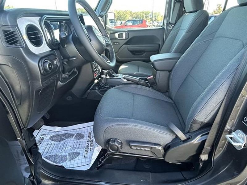 New 2026 Jeep Wrangler Unlimited Sport image 11