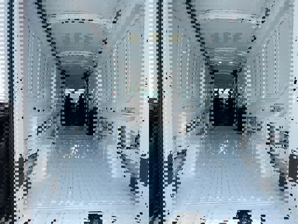 New 2025 Ford Transit 250 148 Medium Roof image 16