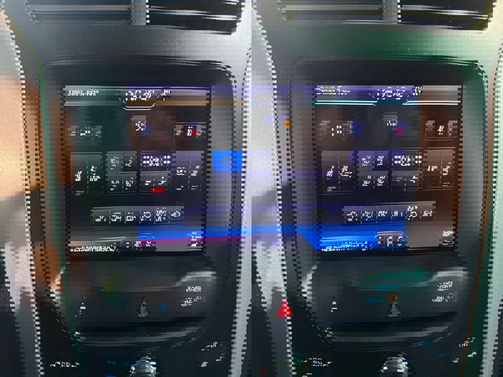 Used 2013 Ford Explorer XLT image 25