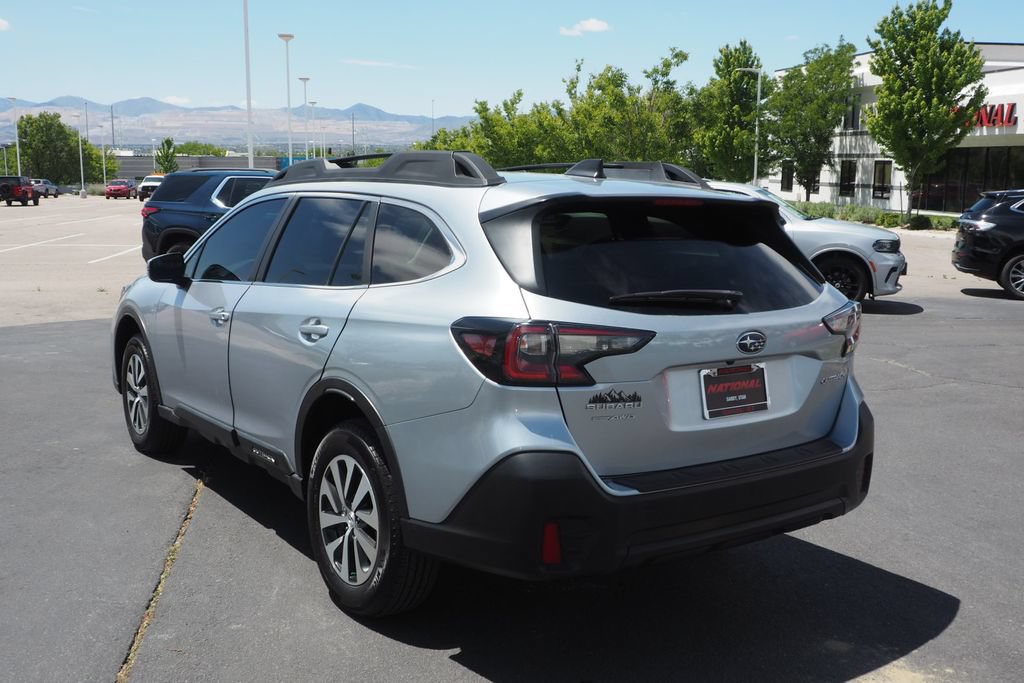 Used 2021 Subaru Outback Premium AWD/4WD image 5