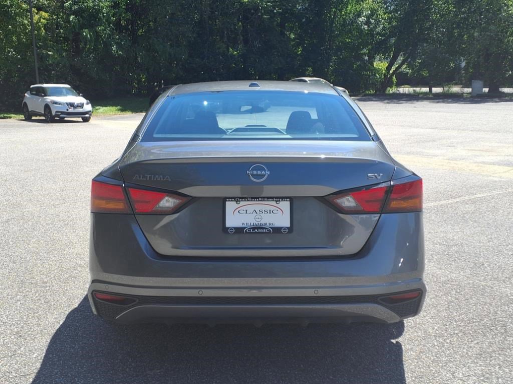 Used 2023 Nissan Altima 2.5 SV image 10
