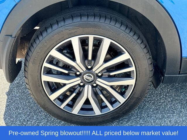 Used 2021 Nissan Kicks SV FWD image 11