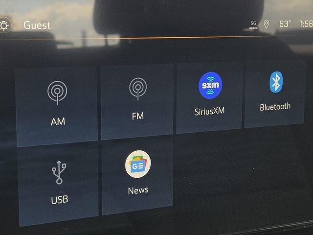 New 2026 Chevrolet Equinox LT w/ Safety and Technology Package image 5