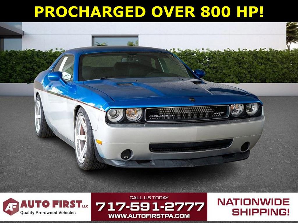 Used 2009 Dodge Challenger SRT8 image 3