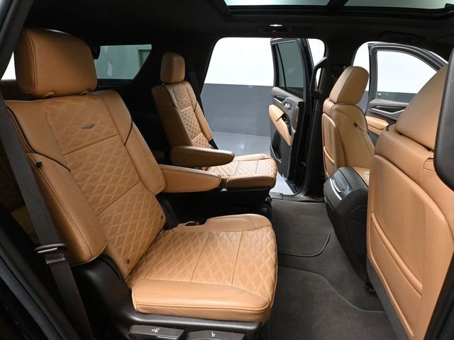 Used 2022 Cadillac Escalade Premium Luxury w/ Touring Package image 53