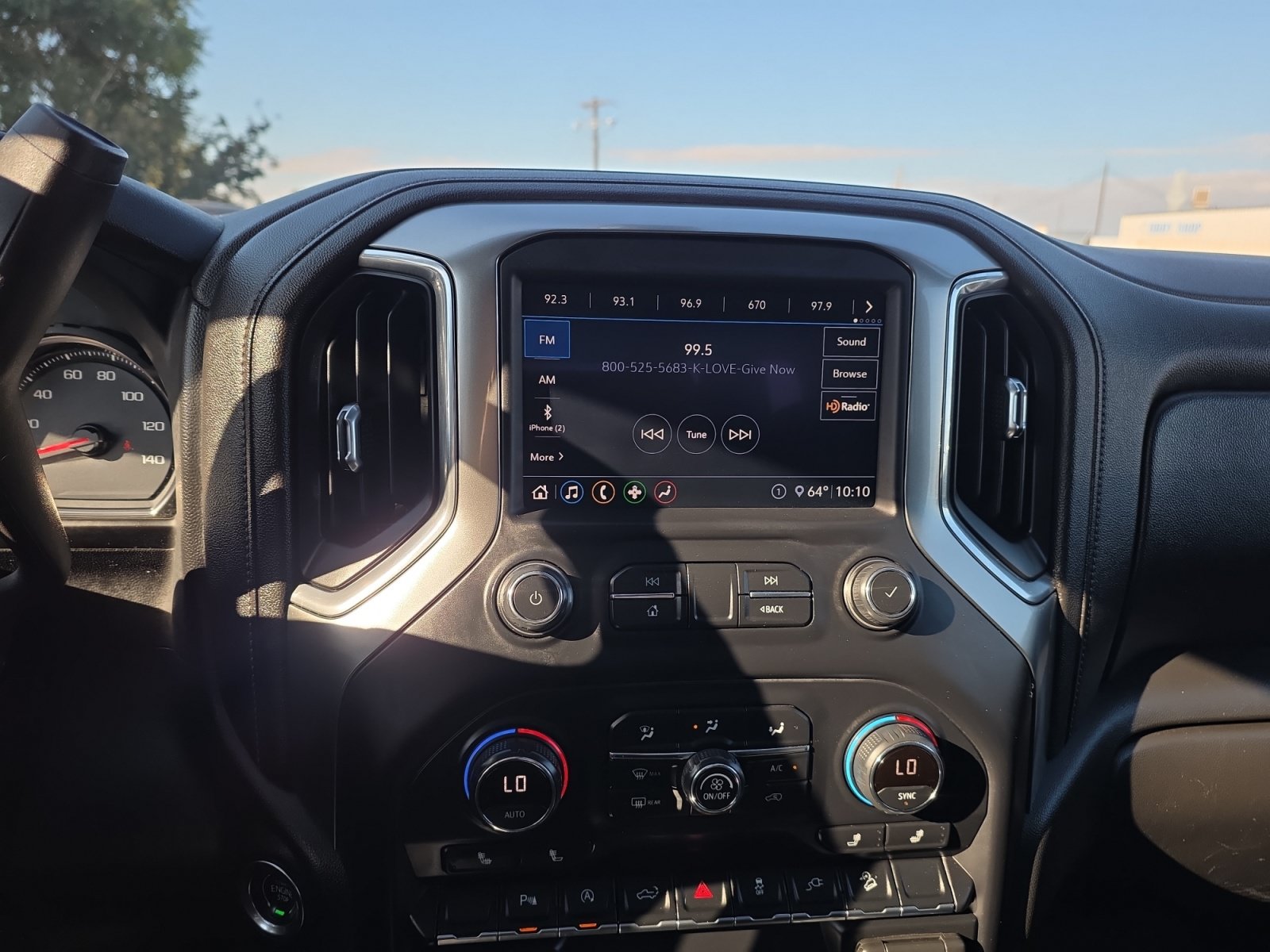 Used 2020 Chevrolet Silverado 1500 LT Trail Boss AWD/4WD image 18