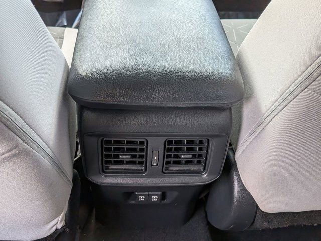 Used 2021 Toyota RAV4 XLE FWD image 16