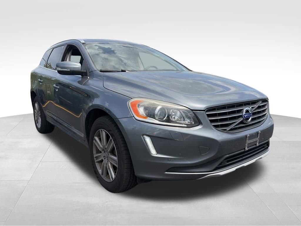 Used 2017 Volvo XC60 T5 Inscription w/ Preferred Option Package AWD/4WD image 11