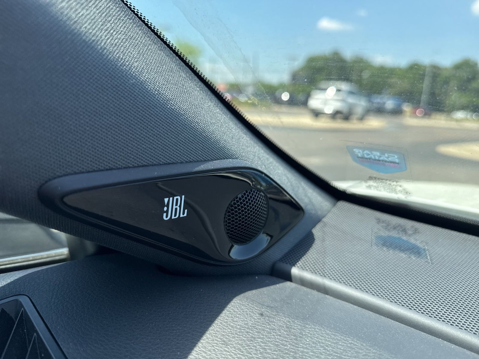 Used 2022 Toyota Avalon Touring w/ Advanced Safety Package image 23