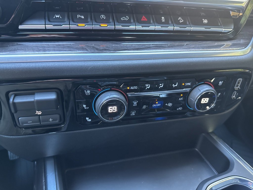 Certified 2023 Chevrolet Silverado 1500 LTZ w/ Technology Package image 24