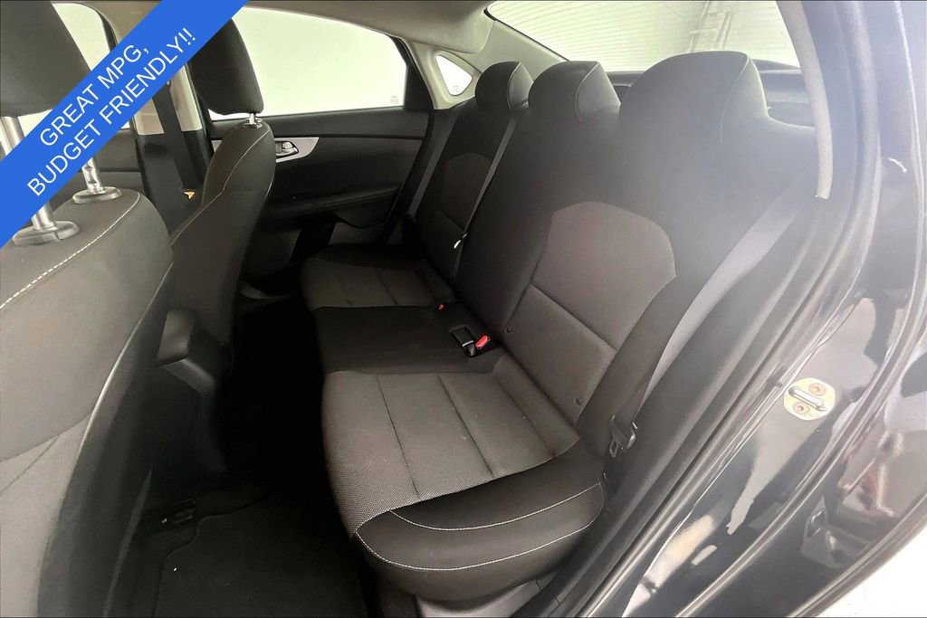 Used 2023 Kia Forte LX image 33