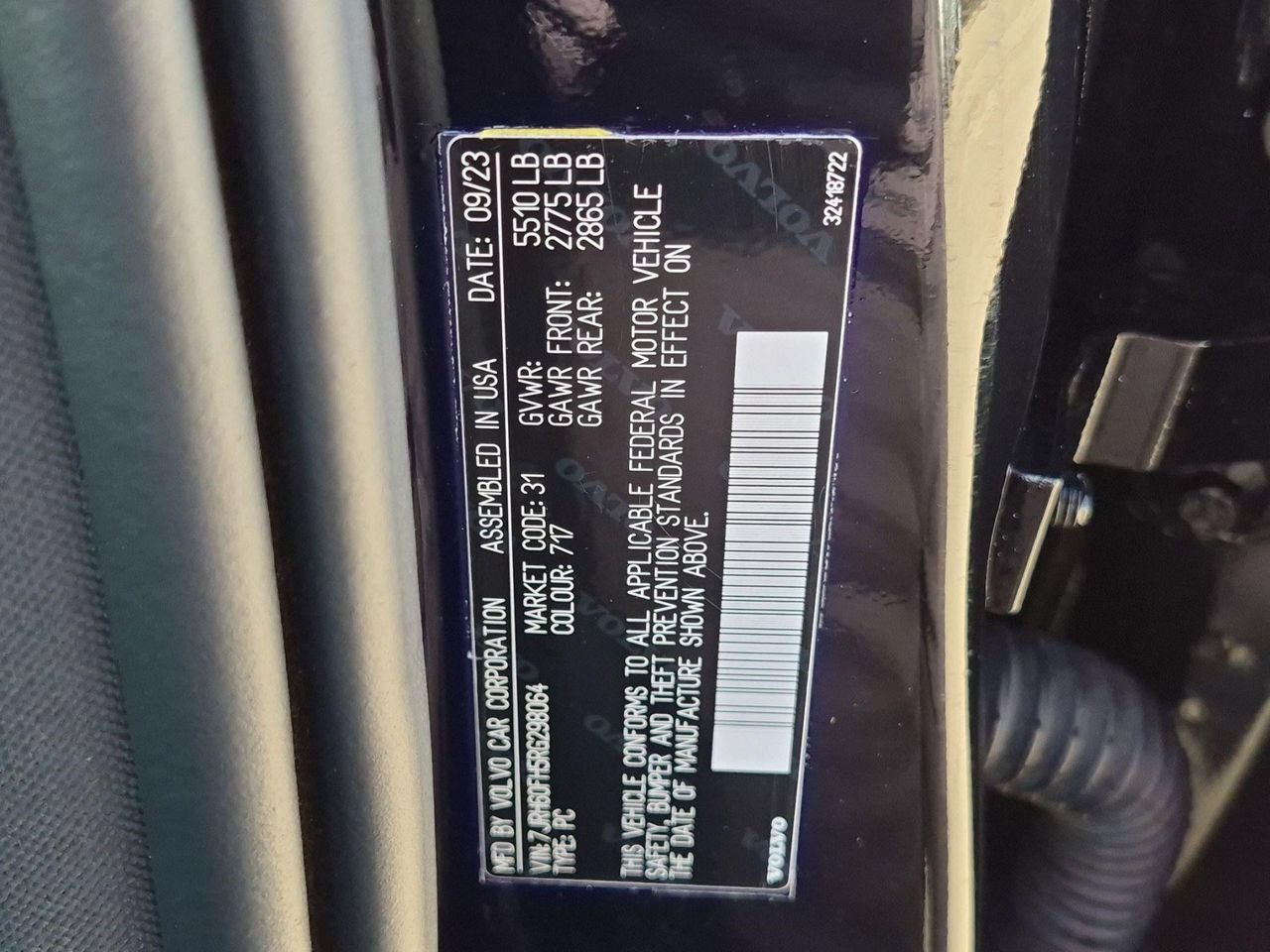 Certified 2024 Volvo S60 T8 Plus w/ Climate Package AWD/4WD image 28