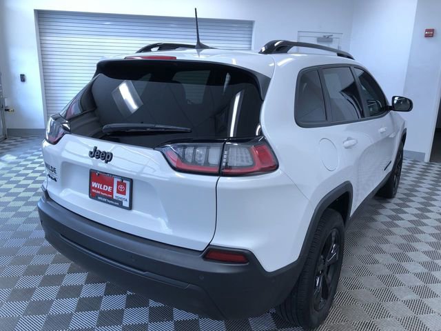 Used 2023 Jeep Cherokee Altitude Lux w/ Lux Elite Package image 34