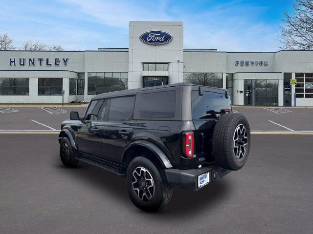 Used 2023 Ford Bronco Outer Banks AWD/4WD image 6