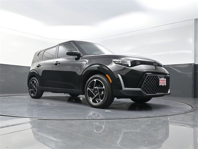 Used 2025 Kia Soul EX image 27