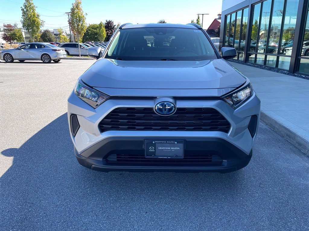 Used 2021 Toyota RAV4 LE w/ Carpet Mat Package (TMS) AWD/4WD image 2