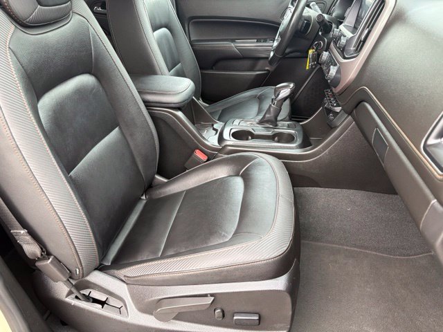 Used 2022 GMC Canyon AT4 w/ Trailering Package AWD/4WD image 17